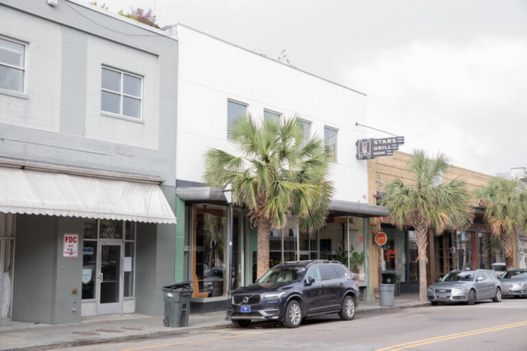 A Fond Farewell to Stars: King Street Landmark Closes Its Doors